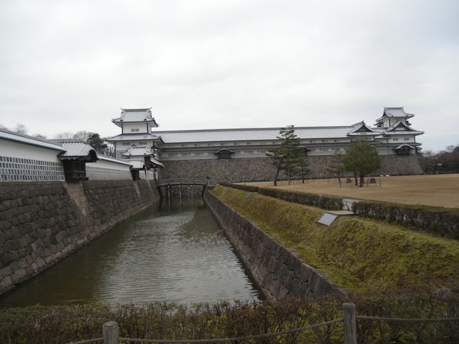 加賀百万石の城下町、金沢を散策してきました。特に何の目的もない夫婦でのんびりのぶらり旅です。