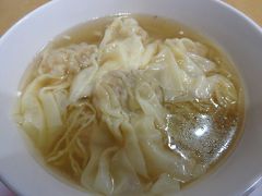 一時帰国10★最後に香港空港でエビワンタン麺！！