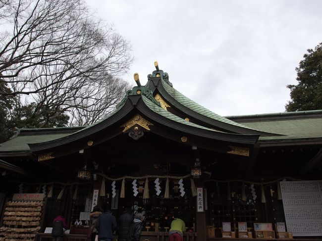 ２０１５年２月７日、八方除けのお参りをするので、神社は近くではなく、検見川神社に行きます。まあ、何となく、八方除けしていて、ずっと癖になっているだけです。厄年とかは関係ありません。ちなみに１月は激混みで、神職の方が２〜３名で祈祷です。何となく、ちゃんと祈祷して貰える２月が好きです（笑）。