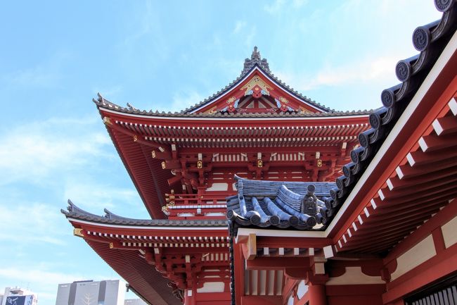 折角のお天気なのに、河津桜や湯河原の梅は見頃にはちょっと早い・・・・<br />それなら行ったことのない所に散歩に行こうと浅草寺へ<br /><br /><br /><br />