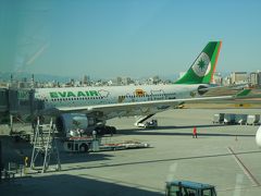 世界一の親日国の台湾へ　　ＭＲＴと新幹線と在来線の旅　　ＨＥＬＬＯ　ＫＩＴＴＹ（＾０＾）　ＪＥＴ（ＥＶＡＡＩＲ）で。