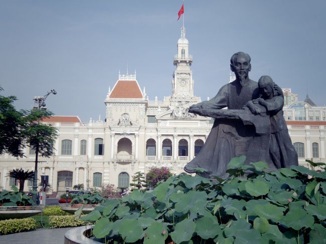 ベトナムで年越。ホーチミンとフエを観光。<br />人も親切だしごはんもおいしくて、大好きな国になりました！<br />