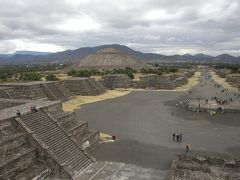 エレガンス的　Pirates of the Caribbean 　メキシコ・テオティワカン遺跡編