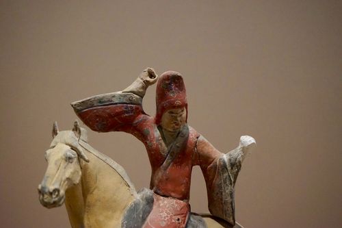 【中古】 中国の旅西安・宝鶏・漢中・延安/昭文社/中村愿 中古】 中国の旅西安・宝鶏・漢中・延安/昭文社/中村愿