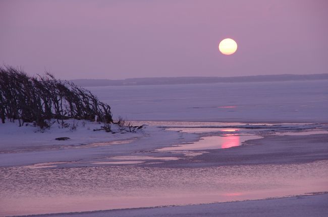 凍る野付湾とオホーツクを越えてやってきた流氷・・・そこはまさに氷の海・・。