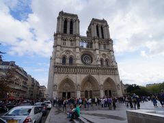 遅い夏休み一人旅　カタール航空で行くスイス・フランス21　８日目　パリ市内観光（ノートルダム、凱旋門など）