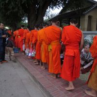 女一人旅 深夜便でルアンプラバンへ。自転車で古都を廻り、帰りにちょこっとバンコク観光の4日間