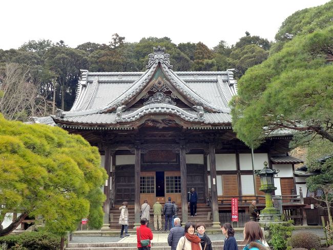 日枝神社を参拝したあとはお隣の修禅寺を訪ねます。<br /><br />修善寺中心の修禅寺は、正式名を福地山 修禅 萬安禅寺（ふくちざん しゅぜん ばんなんぜんじ）という、大同2年（807年）弘法大師に依って開創された古刹です。<br />