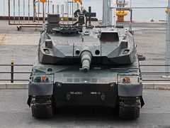 １０式戦車大阪に現る　大阪防衛防災フェスティバル　２０１５