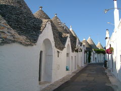 200507-11_南イタリア_アルベロベッロのトゥルッリ　The Trulli of Alberobello in Italy