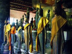 ラオス紀行（４）　雨乞いと平和を祈る仏像群～ルアンパバンのワット・ヴィスンナラート