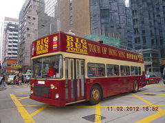 香港でハッピーバースデー旅♪　その４　宿泊ホテル・サリスベリーＹＭＣＡへ