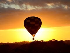 熱気球で空中散歩　　空から眺める南アフリカの大地　　