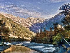 　惹きつけるられる　紅葉　雪山