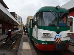 溶岩台地を行くエトナ山周遊鉄道の旅　カメラ片手にシチリアのローカル線を楽しむ　