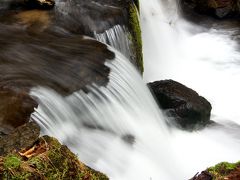 ◆春兆ス・雪解けの立矢川の滝