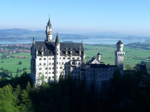 色々な見え方が味わえるノイシュバンシュタイン城（Schloß