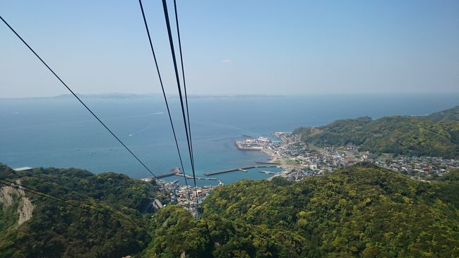 朝目覚めたらいい天気!<br /><br />子供たちも野球の練習に行ったのでどこかへ行こうか!<br /><br />夕方には帰っていたいので近くの千葉へアクアラインを渡って旦那と二人で行ってきました!<br /><br />オススメドライブコースをネットで調べると気になるところがあったのでそこを目指して出発ー!