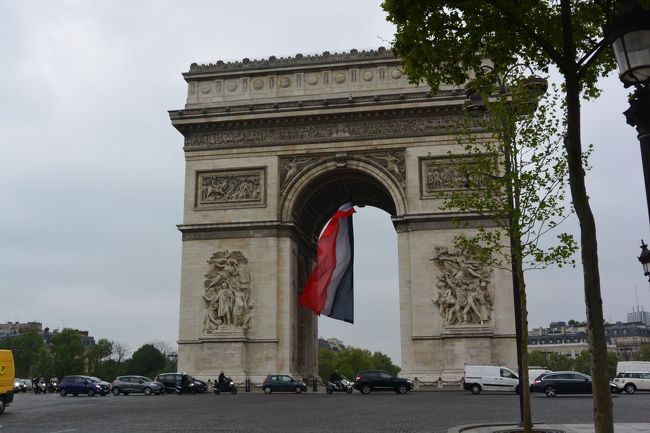 ＪＡＬファーストクラス（復路ビジネス）で行く一人旅！ロンドン・ベルギー・パリへ８日間の旅　Ｖｏｌ．１７　～ブリュッセルからタリスでパリへ♪「ラデュレ」で朝食～「シャンゼリゼ通り」～