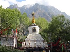 東チベット　ギャロンの旅（３）～丹巴　墨爾多（ムルド）寺・曲登沙寺～