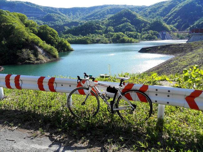 下湯ダムに行ってきました。<br />マイナスイオンたっぷりで気分爽快に！