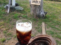 黒い蕎麦とアイスコーヒーと都幾川村