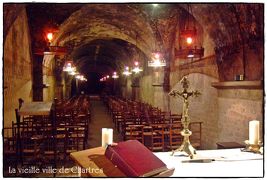 カルヌーテース Carnutes の聖なる地を歩く・・　La vieille ville de Chartres, France