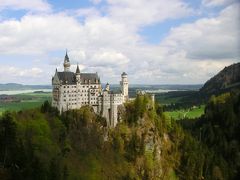 新緑のドイツ旅行＜５＞　　ルートヴィヒ２世の壮麗な夢、美しいノイシュバンシュタイン城