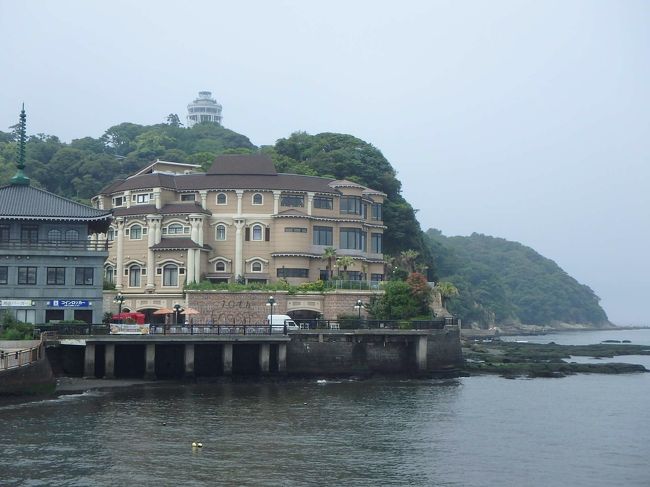 江の島アイランドスパ(通称:えのすぱ)に、相模湾を一望できるインフィニティプールがあるとのことで、気になってしまい、行ってみました。