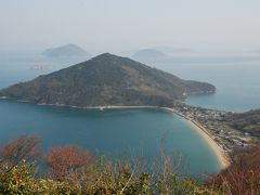 粟島のスクリュー型地形を歩いて体感（四国 香川）