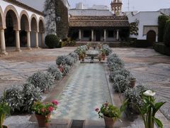 2013年スペイン旅行記　第3回　コルドバのビアナ宮殿で中庭を見る