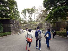 １３．春休みの東京1泊　皇居東御苑　北詰橋門　天守台　桜の島　竹林　石室　中雀門　大番所　百人番所　同心番所　三の丸尚蔵館　大手門