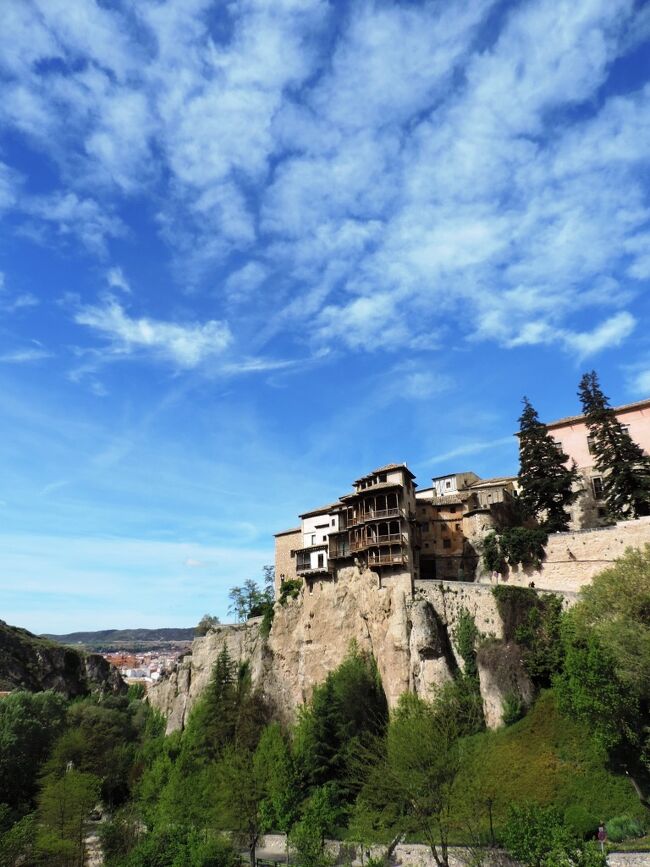 クエンカ Cuenca 宙吊りの家 ムスリムを起源とし アルフォンソ8世により宗教化された城塞都市 クエンカ スペイン の旅行記 ブログ By Raindanceさん フォートラベル