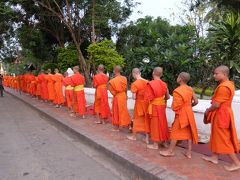 ラオス航空チャーター便で行くラオス５日間＜３＞☆ルアンパバーン観光編２