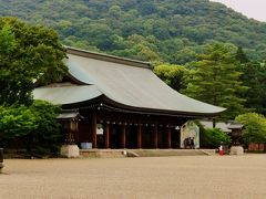 橿原4/9　橿原神宮に参拝　建国の聖地、静寂　☆紀元2675年（西暦より660年遡り）