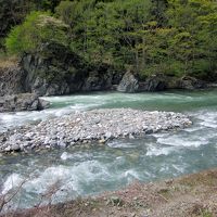 福島県尾瀬檜枝岐に春を待ちわびた風景がありました。