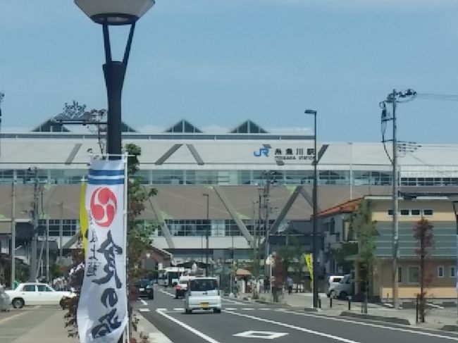 新潟県の上越・妙高・糸魚川のご当地グルメが集結する食の祭典に行ってきました。<br />食べ物は【糸魚川ブラック焼きそば】【上越 謙信公 義の塩 ホワイト焼きそば】【妙高赤倉温泉レッド焼きそば】など特徴のあるものが出てました。<br />また、クラシックカーが多数出展され興味深かったです。