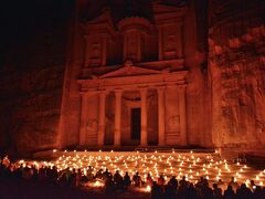 ヨルダン・エジプト一人旅【１】死海とペトラバイナイト