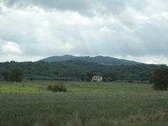 ひさしぶりのイタリアとパリ　秋のトスカーナ　レンタカーでのんびり旅♪　２　田園風景をひた走る！