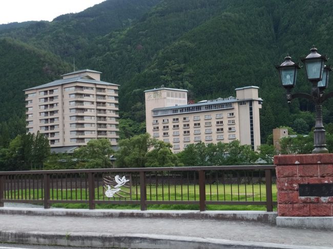 下呂温泉の老舗「水明館」で、まったりしました。<br />今年だけで、下呂温泉は3回目です。<br />水明館は、昨年に続き5回目です。<br />早い時間にチェックインし、翌日昼近くにチェクアウトし約22時間の滞在です。<br />部屋よし、温泉よし、料理よし。<br />最高の時を、過ごしました。