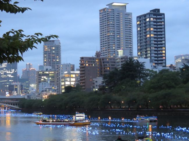 七夕の夜日本各地でイベントがあったようで、（近くてかえって行く事がなかったけれど）一度見たかった景色を眺めに行きました。<br />それから順番が逆になってしまいますが、七夕の３日前に出かけた湯の花温泉での様子を少し旅行記に併せてアップします。