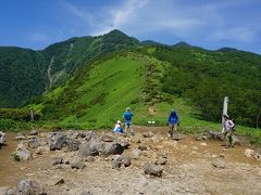 霧降高原の丸山コースを歩く～長い長～い木の階段を登って行く。その先に本当のハイキングコースがありました。～