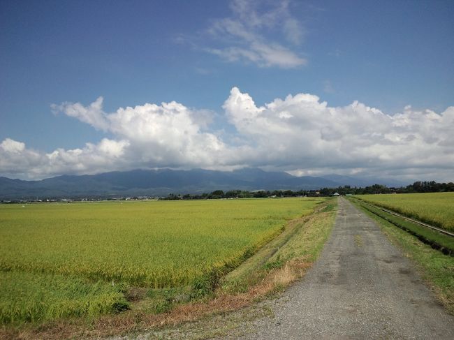 晩夏<br />おっさん思うところあって佐渡に行ってきました。<br /><br />一泊三日の強行旅行。