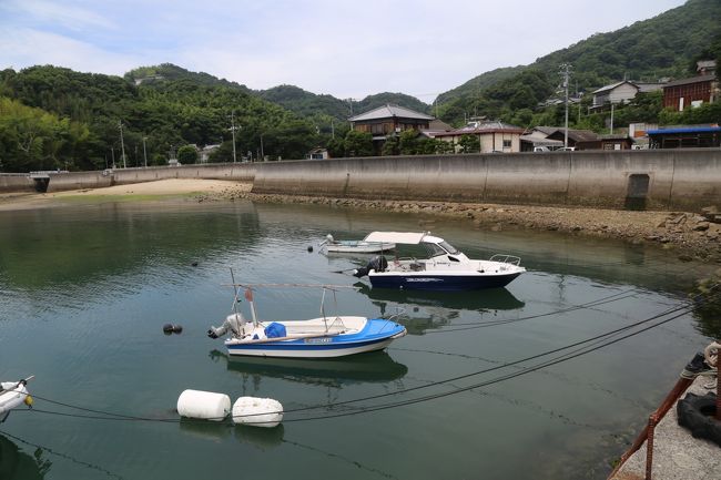 盆に帰ると混むので最近は７月に帰ることにしている。奈良から車でゆっくり走って５時間程で行ける。道の駅きらきら館で<br />昼食を食べ、嫁さんの両親の墓に参る。その後、叔母の家でしばらく話をして、嫁さんの叔父の墓参りをする。お世話になった人が時とともに少なくなるのは寂しい限り。来島海峡を渡り今日の宿、休暇村瀬戸内東予に着く。