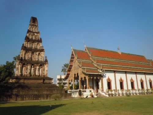 ハリプンチャイ国立博物館 – わが心はタイにあり Love Thailand