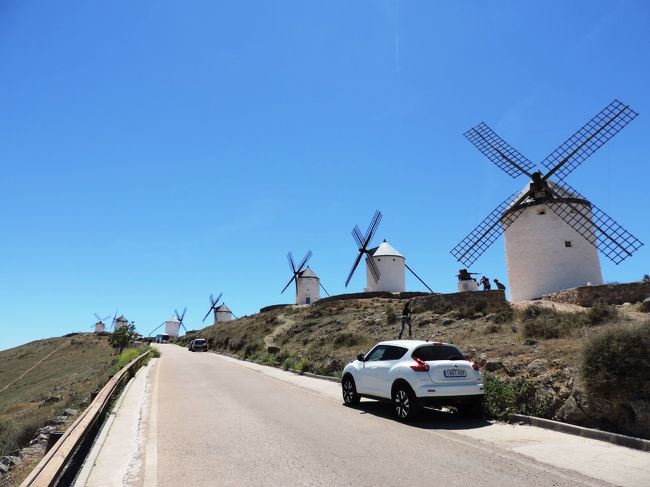 コンスエグラ_Consuegra　丘に連なる風車群！14世紀の聖ヨハネ騎士団による遺産