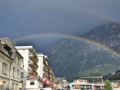 スイスアルプス 大自然と鉄道の旅　(12) 虹のグリンデルワルトでスイス最後の街歩き