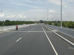 カンボジアの経済成長と高速道路計画