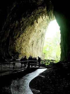 ★スロベニアあちこち（４）地底の大渓谷シュコツィヤン鍾乳洞へ