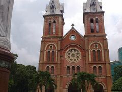 ホーチミン（１）サイゴン大教会など